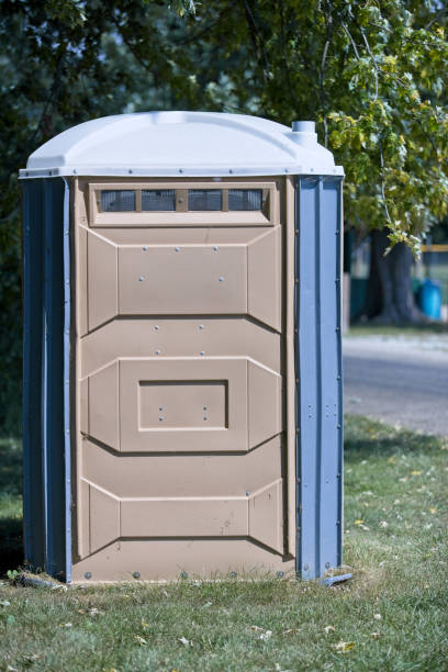 Portable bathroom rental in Long Creek, IL